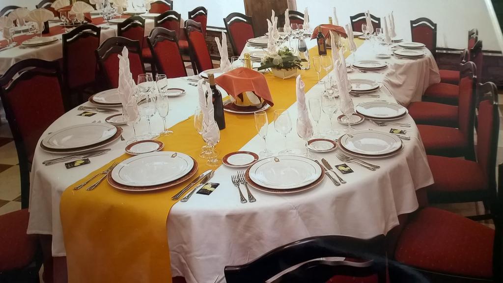 Aph Infanta Mercedes La Bañeza Oda fotoğraf